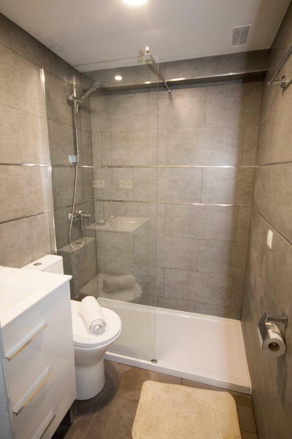 Puerto De La Duquesa Beach Apartment Castillo de Sabinillas Ngoại thất bức ảnh